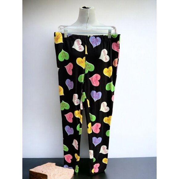 C Est. 1946 ladies Valentine themed fleece black loungewear pants New Medium - Picture 4 of 5